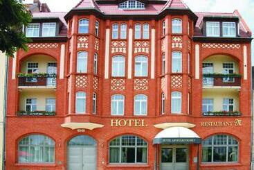 هتل Am Molkenmarkt