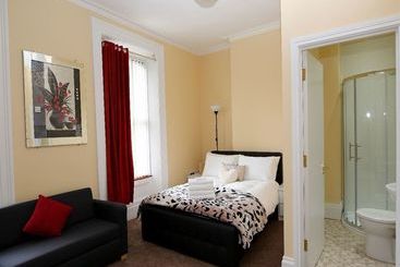 Bridge Bed & Breakfast