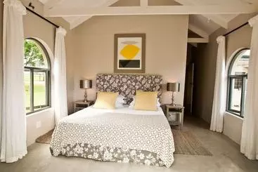ツーリストアパートメント Country House At Kay & Monty