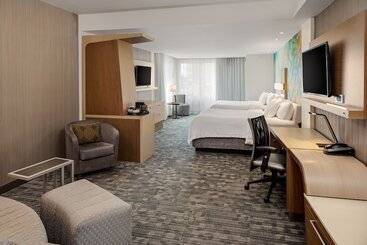호텔 Courtyard By Marriott Detroit Farmington