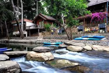 Hotel Khaoyai Kirithantip Resort