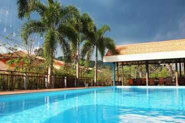 Hotel Khaoyai Kirithantip Resort