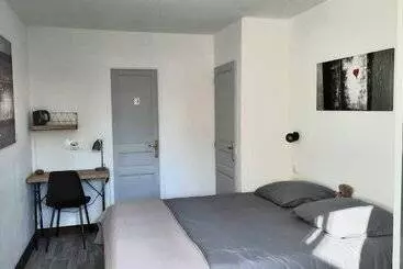 Aamiaismajoitus (B&B) Chez Isa Et Dens