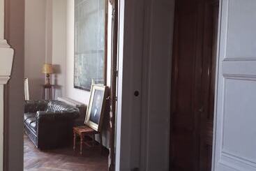 민박 La Maison Bleue De Roubaix