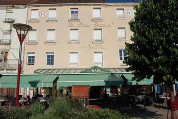 בית מלון כפרי Hôtel Restaurant La Belle Epoque