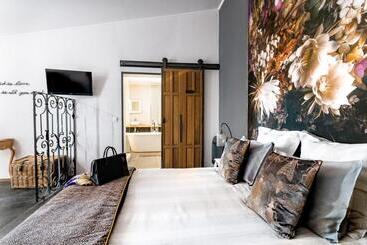 Sous Les Platanes B&b