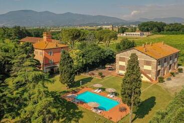 Apartamentos turísticos Tenute Di Badia