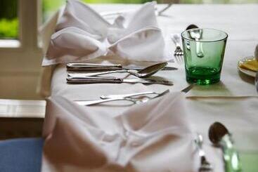 Bei Max   Hotel Garni Kirchenwirt