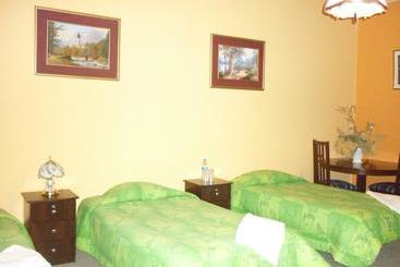 בית מלון כפרי Hostal Los Balcones De Moral Y Santa Catalina