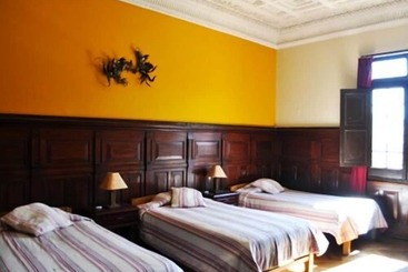 בית מלון כפרי Pirwa Park Hostel Arequipa