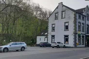 ホテル Bergische Schweiz
