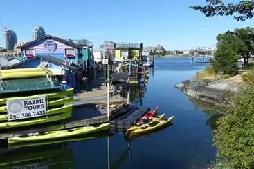 هتل A Float Home B&b In Fisherman’s Wharf