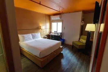 Hôtel Adventure