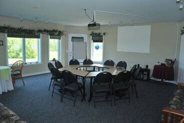 酒店 Golden Pathways Retreat And B&b