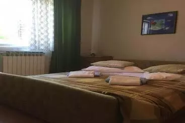 Hotel Guesthouse Villa Manda