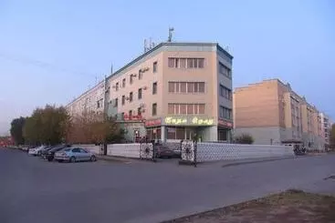 Hotel Metro Park
