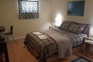 Hotelli North York Bb