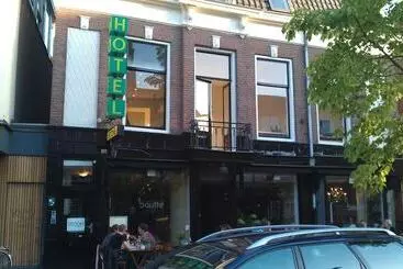 هتل Stone Hostel Utrecht