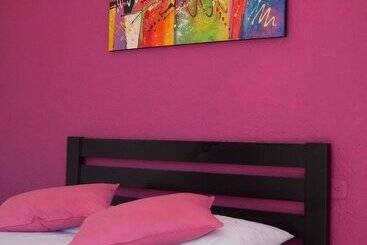 旅馆 La Masia Hostal