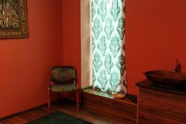 Hotell 2d Resort And Spa