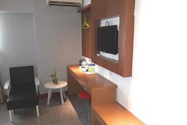 هتل Mustika Gajah Mada