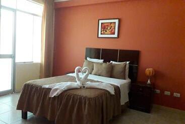 ホテル Madison Suite