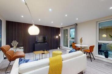 Hybrid Resi - Battersea