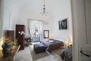 هتل B&b Palazzo Bruca