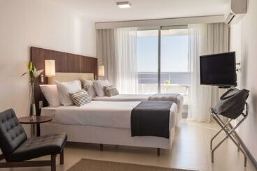 Hotelli Dazzler By Wyndham Colonia