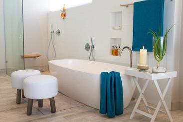 Отель On The Beach Guest House