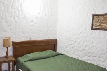 هتل Porton De La 10