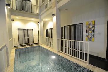 Hotelli The Bali Rama City