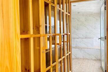 Hotel West California