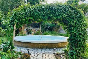 Hotel West California