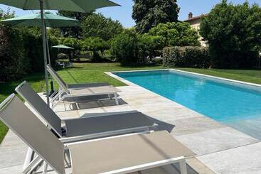 ベッドアンドブレックファースト La Gomerie Chambres D'hotes