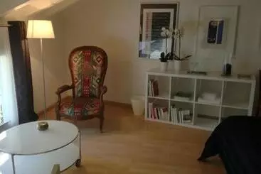 ベッドアンドブレックファースト La Maison Carolane
