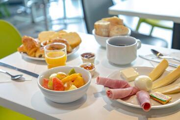 בית מלון כפרי Ibis Budget Aubagne Paluds Agora