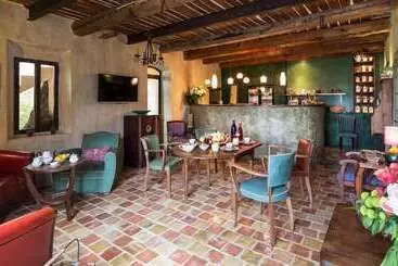 تختخواب و صبحانه Le Clos Bb