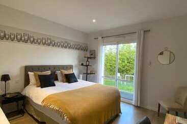 ベッドアンドブレックファースト Le Temps Des Hôtes