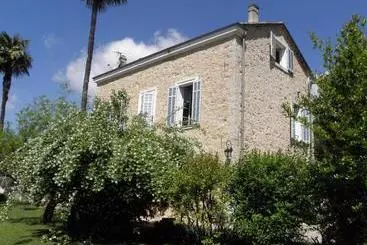 Aamiaismajoitus (B&B) Chambres D Hôtes Bastide Lou Pantail