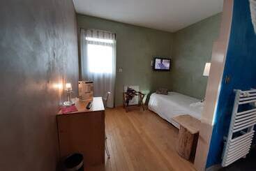 Aamiaismajoitus (B&B) Le Clos Du Bois Joli