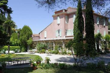 Bed and Breakfast Le Domaine De Saint Veran