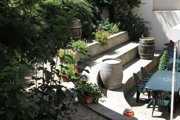 ホテル Centre Le Mittel