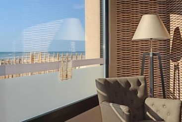 Отель Hôtel De La Baie De Wissant