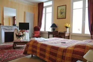 هتل Hôtel De Paris