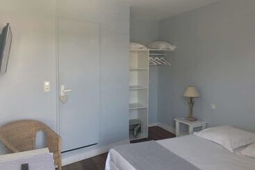 ホテル Le Pavillon Bleu