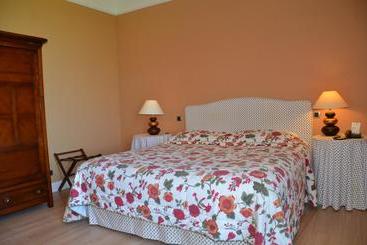 Hotel Relais Du Château D Arche, The Originals Relais