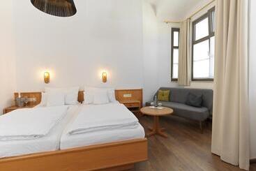 Lodner Hotel Drei Mohren