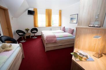 酒店 Zum Kreuzberg