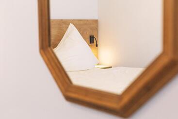 Ludgerusbrunnen Hotel Mertens